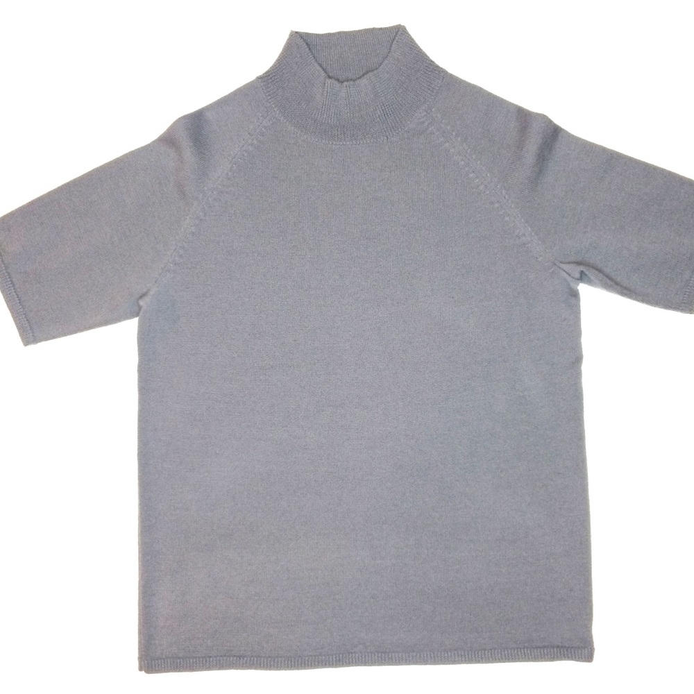 Fine knit sweater mock neck short sleeve blouse